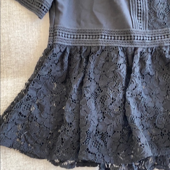 Short sleeve lace blouse - Picture 3 of 6